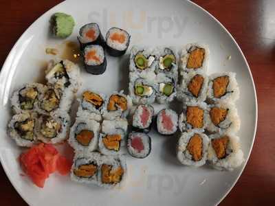 Sushi Lounge