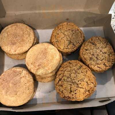 Clayton Bakery & Deli