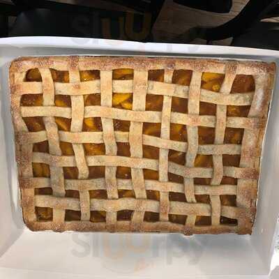 Clayton Bakery & Deli