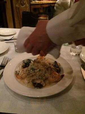 D. Vino Italian Food & Wine Bar