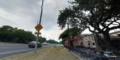 Pour House Pints And Pies