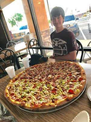 Mama's Famous Pizza & Heros Magee