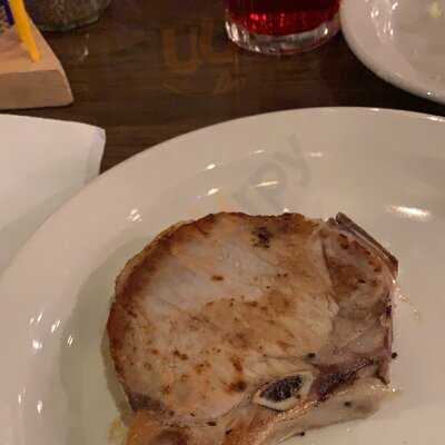 Cracker Barrel Old Country Store