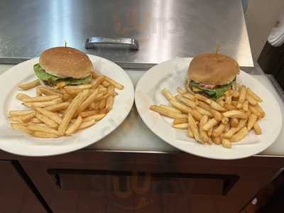 Joe’s Italian Grill