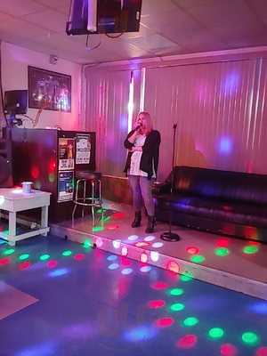 Uncle Joe's Bar And Grill