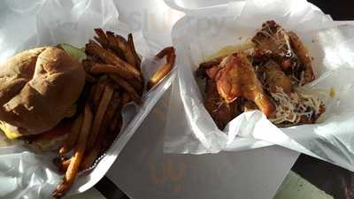 Uncle Joe's Bar And Grill