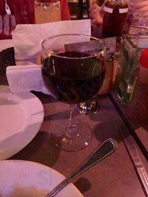 Pero's Pizza & Pasta Restaurant