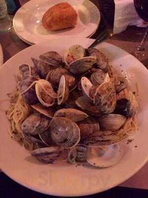 Pero's Pizza & Pasta Restaurant