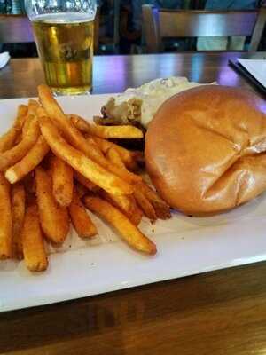 The League Kitchen & Tavern