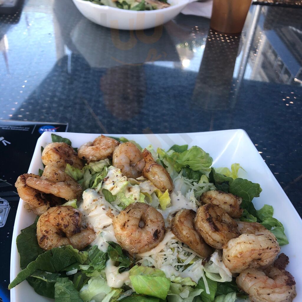 Landshark Bar & Grill - Miami Bayside