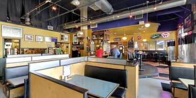 Cameli's Gourmet Pizza Joint