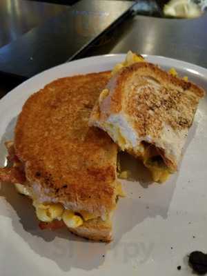 Loading Dock Sandwich Pub