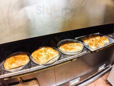 Anna's Bakery And Cafe