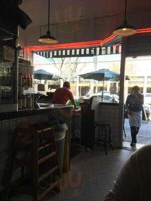 Mulberry Street Pizzeria