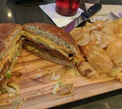 The Bayou Burger & Sports Company