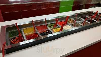 Cherry Berry Yogurt Bar