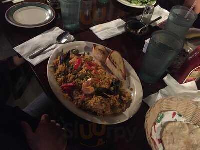 El Tenedor Restaurant