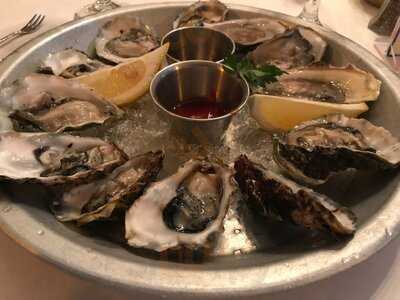 Hyde Street Seafood House And Raw Bar