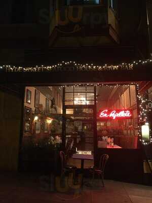 Hyde Street Seafood House And Raw Bar