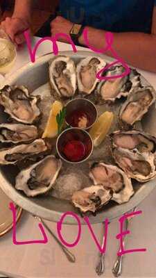 Hyde Street Seafood House And Raw Bar