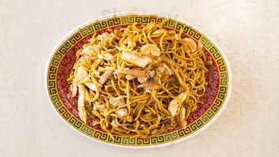 Lucky Chinese Restaurant