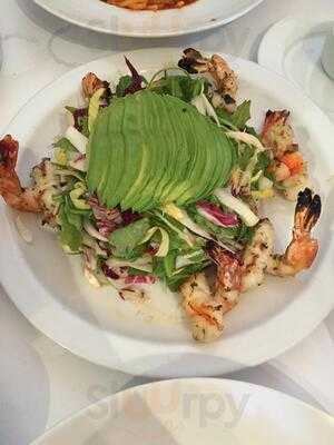 Mauro's Cafe & Ristorante