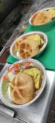 Ivy Juice Bar & Deli