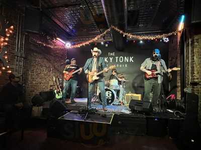 Game 6 Honkytonk Joint