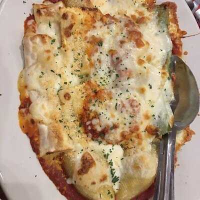 Buca Di Beppo Italian Restaurant