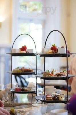 The Cafe At Wave Hill