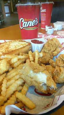 Raising Cane's Chicken Fingers