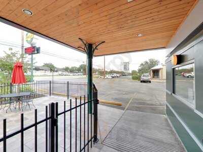 Wally's Burger Express