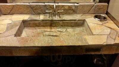 Hitchin' Post Saloon