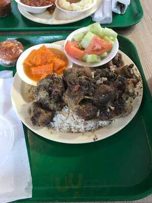 Two Podners Bar-b-que & Seafood