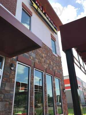 Two Podners Bar-b-que & Seafood