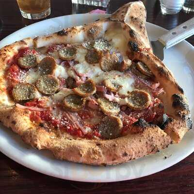 La Bella Napoli Pizzeria