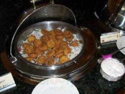 Regatta Bar & Grille