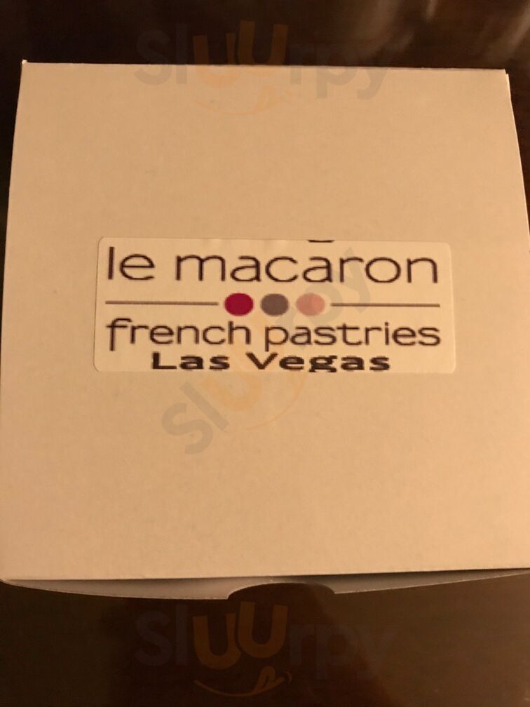 Le Macaron