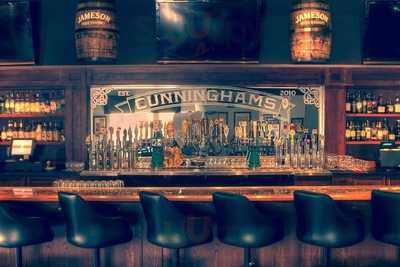 Cunninghams Pub And Grill