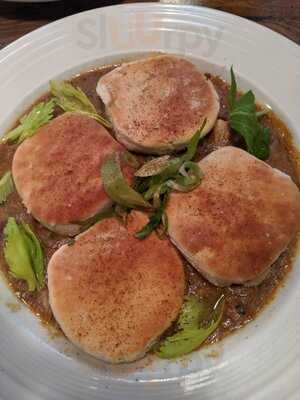 Sheppard Street Tavern