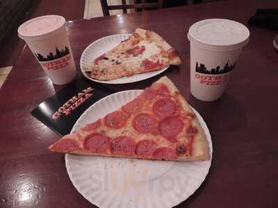 Gotham Pizza