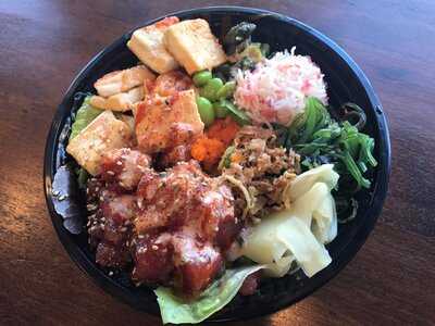 45th Stop N Shop & Poke Bar