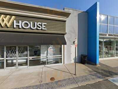 Padow's Hams And Deli