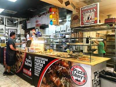 Pizza Johny's