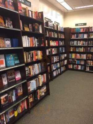 Barnes & Noble Bookstore Cafe