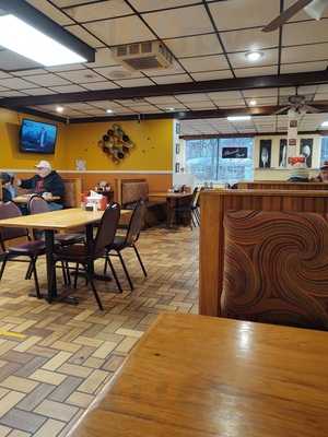 Sue's Touch Of Country