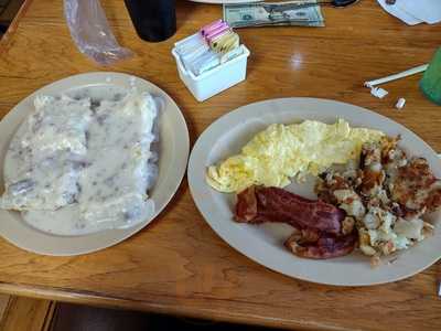 Sue's Touch Of Country