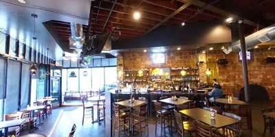 Jazzy's Resturant And Lounge