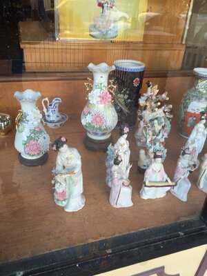 Wei Hong Bakery Chinese Arts