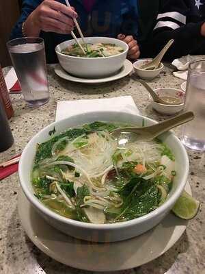 Le's Vietnamese Restaurant